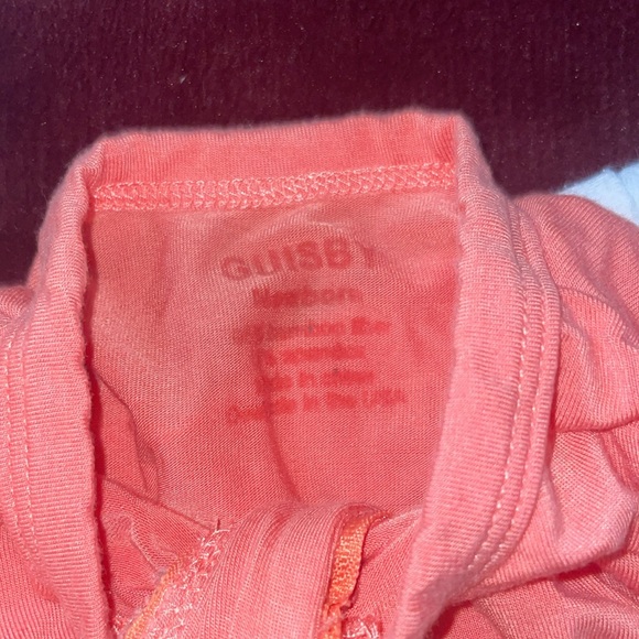 Lot of newborn onesies and footies - Picture 3 of 8